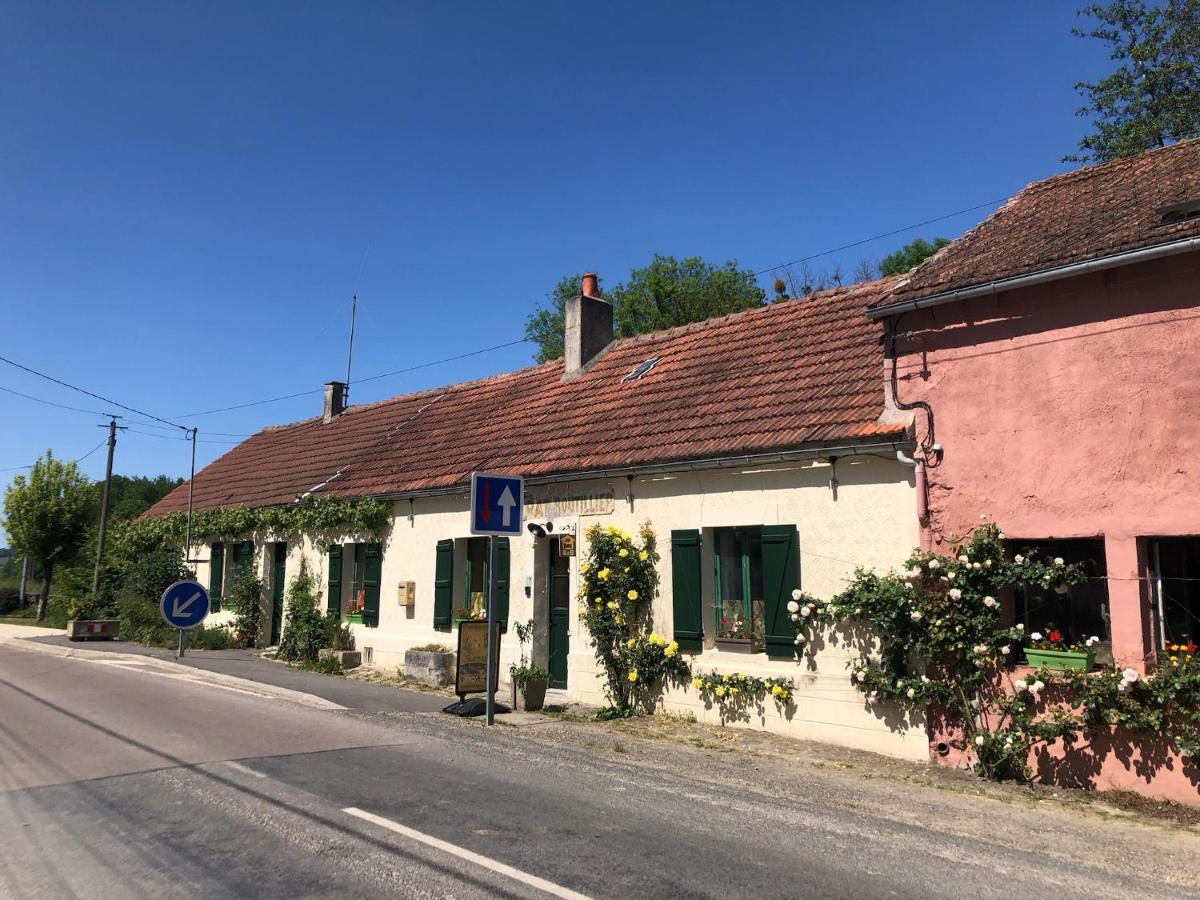 Le Surmelin Bed & Breakfast 'Ombres' Baulne-en-Brie Exterior foto
